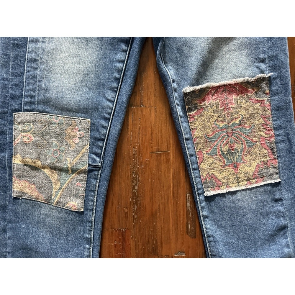 Anthropologie Pilcro Slim Boyfriend Jeans 27 Tapestry Patch Boho Stretch Denim - Picture 3 of 11